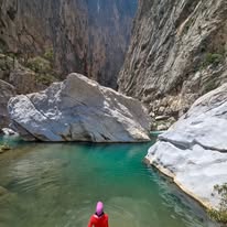 Cañones y ríos cristalinos